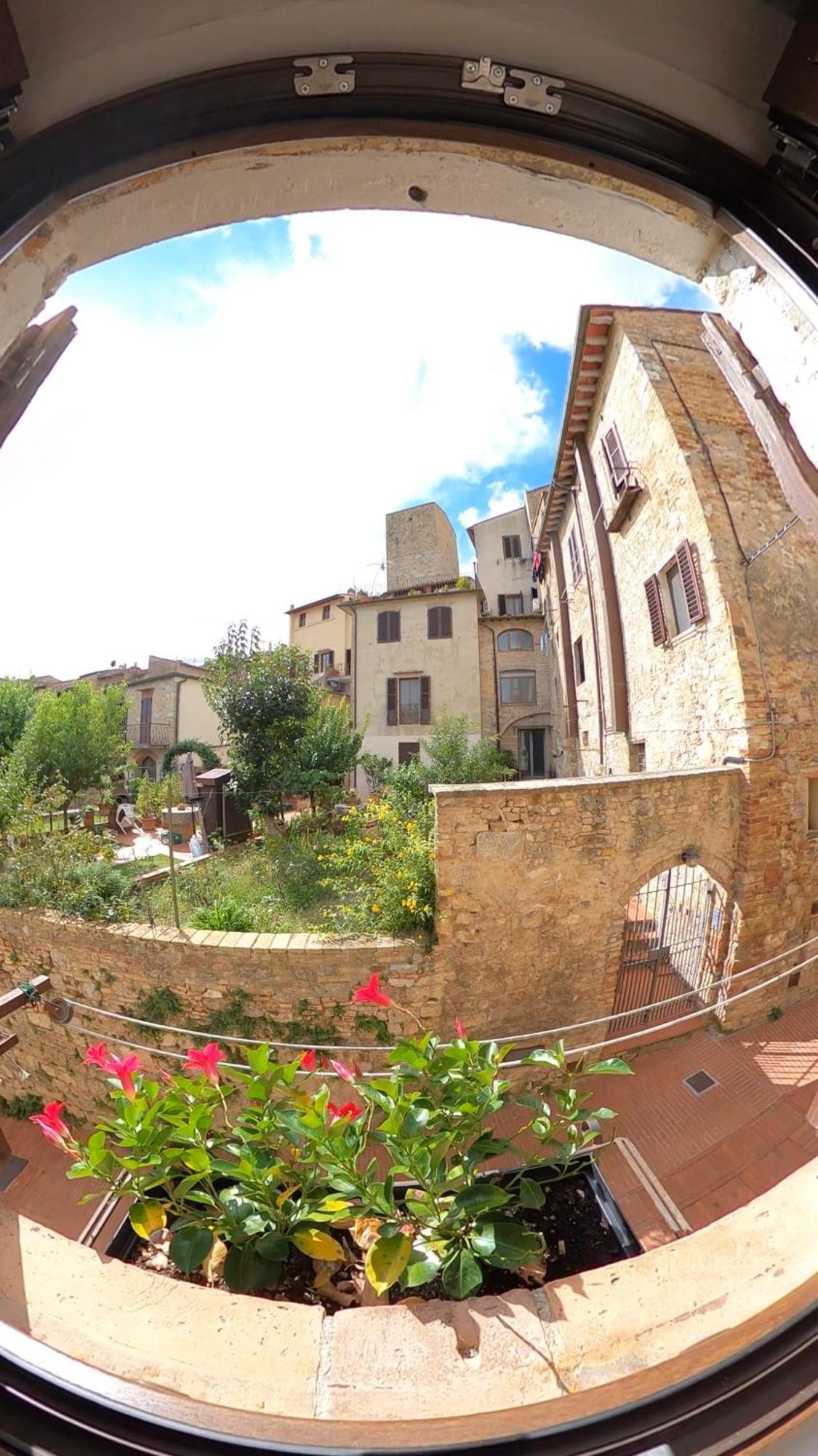 Casa Nel Centro Storico Apartman San Gimignano Kültér fotó