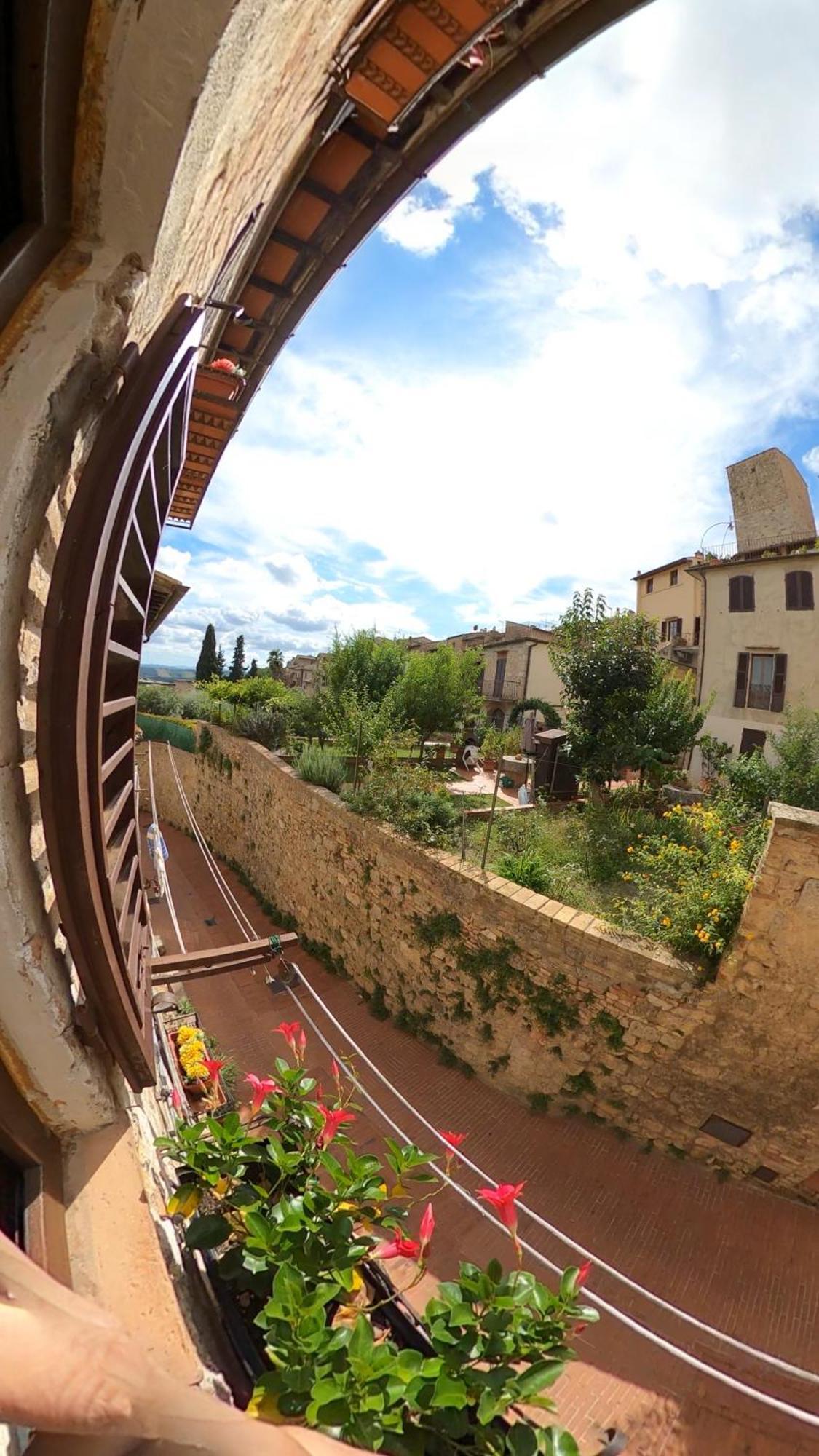 Casa Nel Centro Storico Apartman San Gimignano Kültér fotó